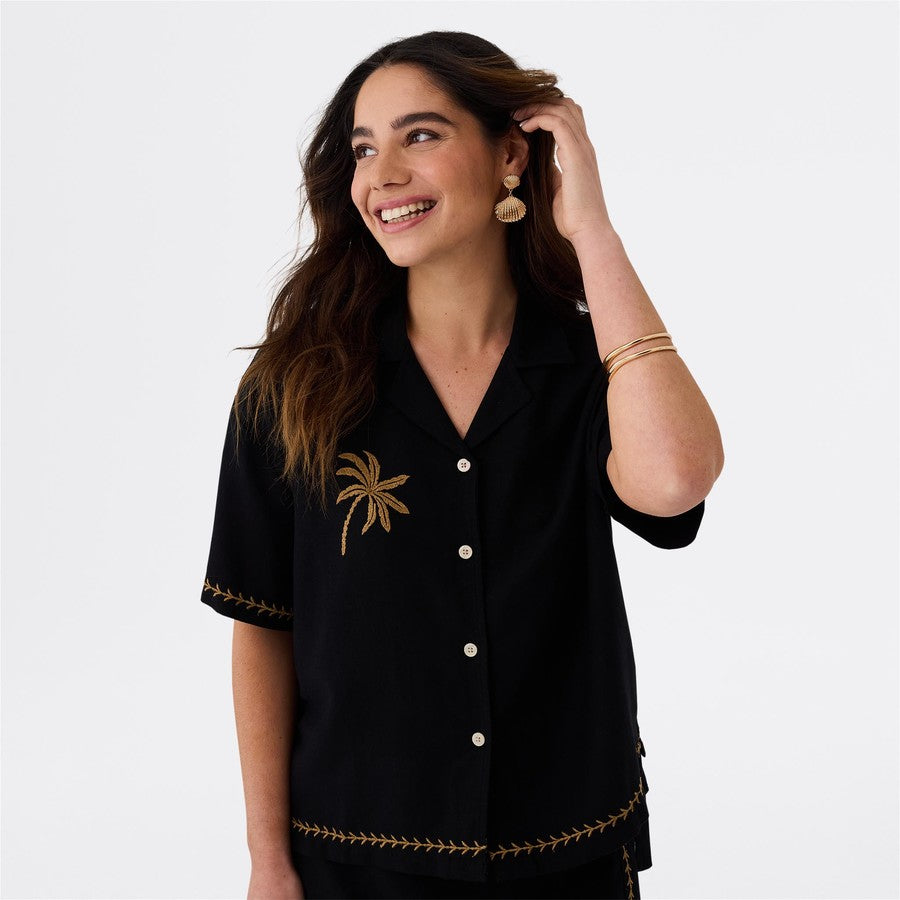&me Women's Embroidered Palm Shirt - Black